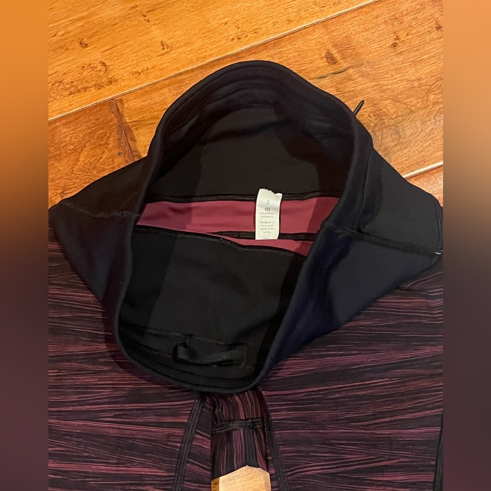 Lululemon Run The Day Crop Size 2 - Picture 6 of 11